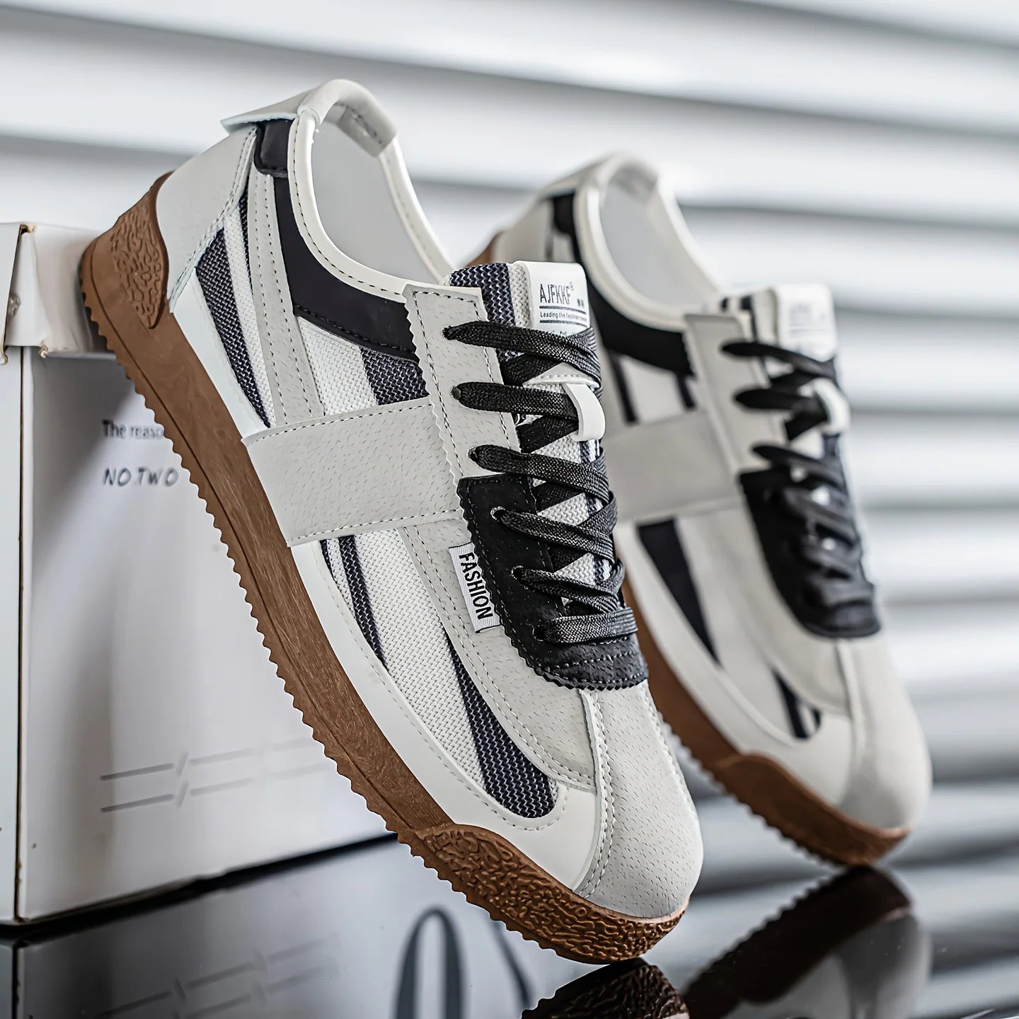 SCARPE RETRO TRAINER | SOLESTO